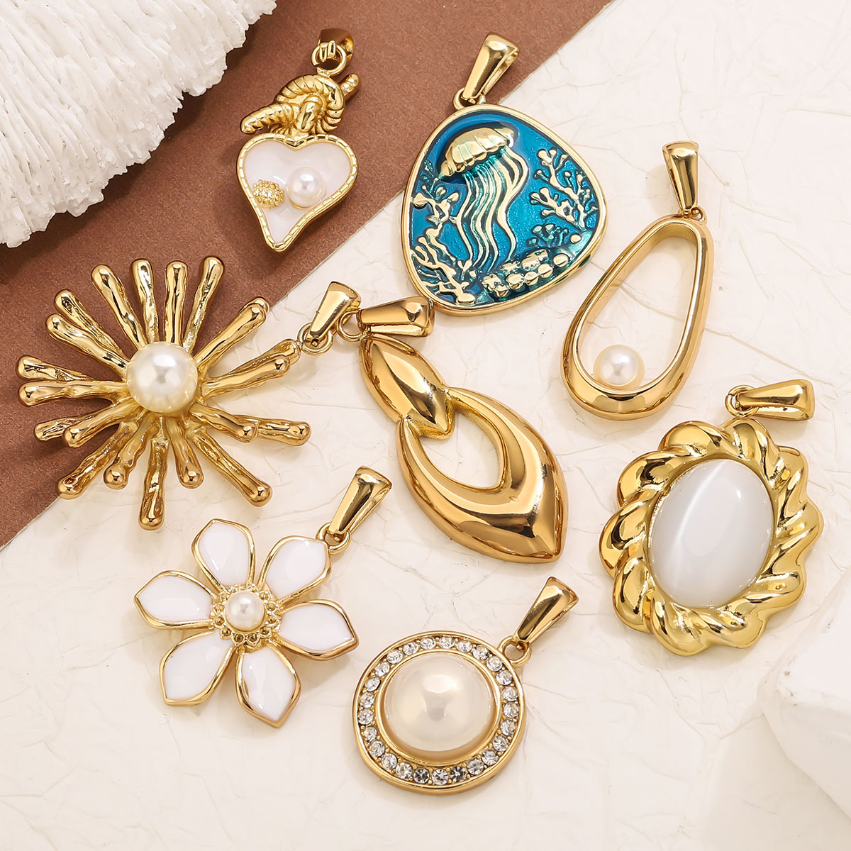 1Pcs 18K Gold Plated Stainless - Vintage Fashion Theme review and price